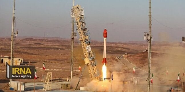 Iran's Salman launcher lifting off with a biological capsule